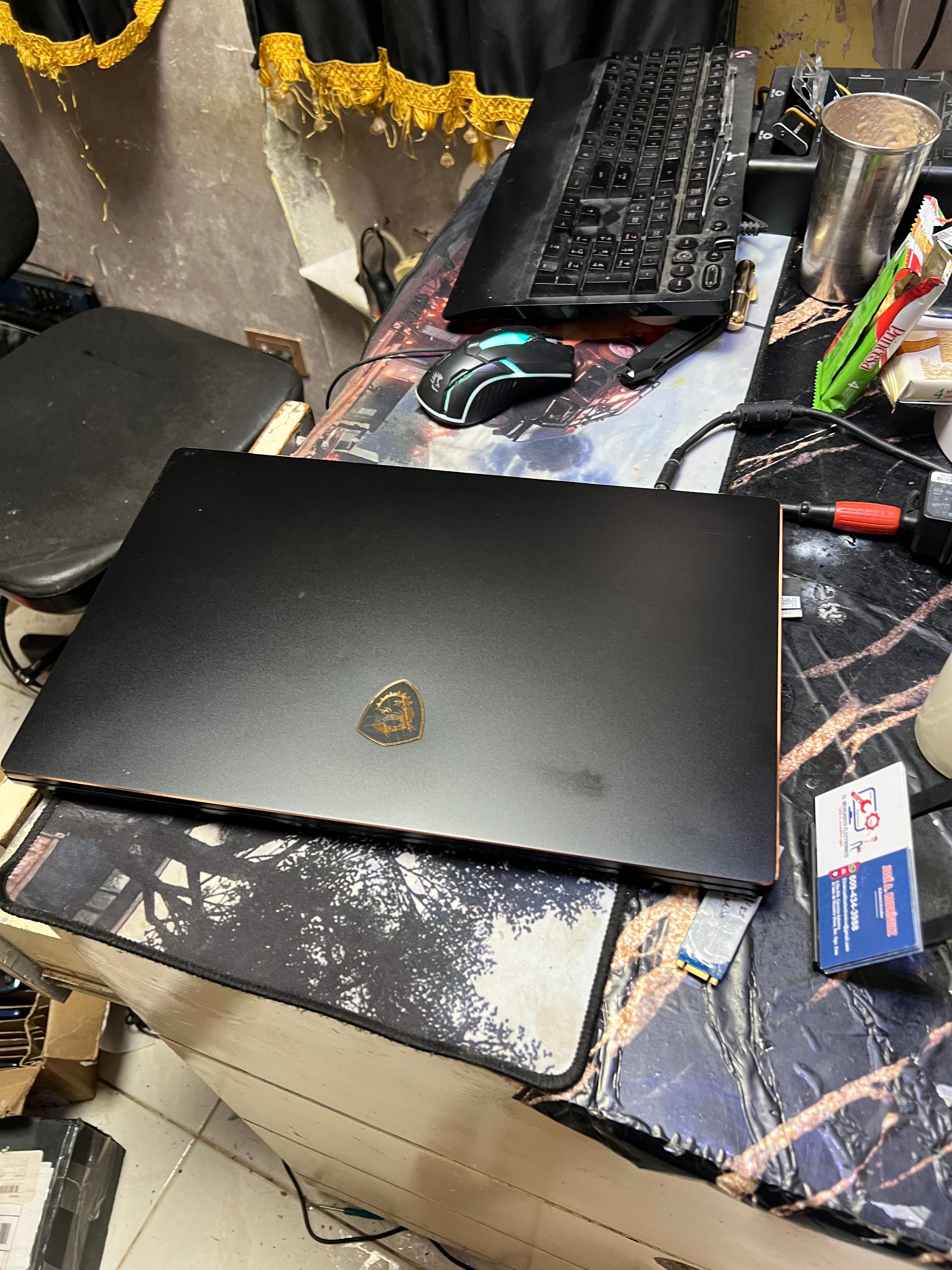 computadoras y laptops -  MSI GS75 Stealth Intel i7 9750h 2,60ghz/32gb 5