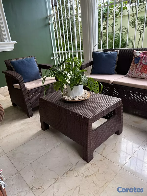 muebles y colchones - Juego de muebles  de exterior plásticos  2