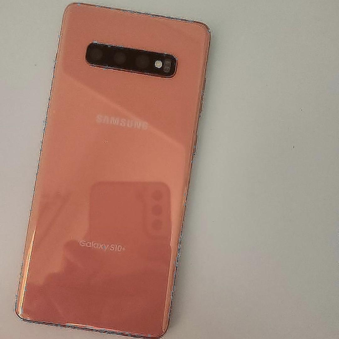 celulares y tabletas - Samsung Galaxy S10+ 1