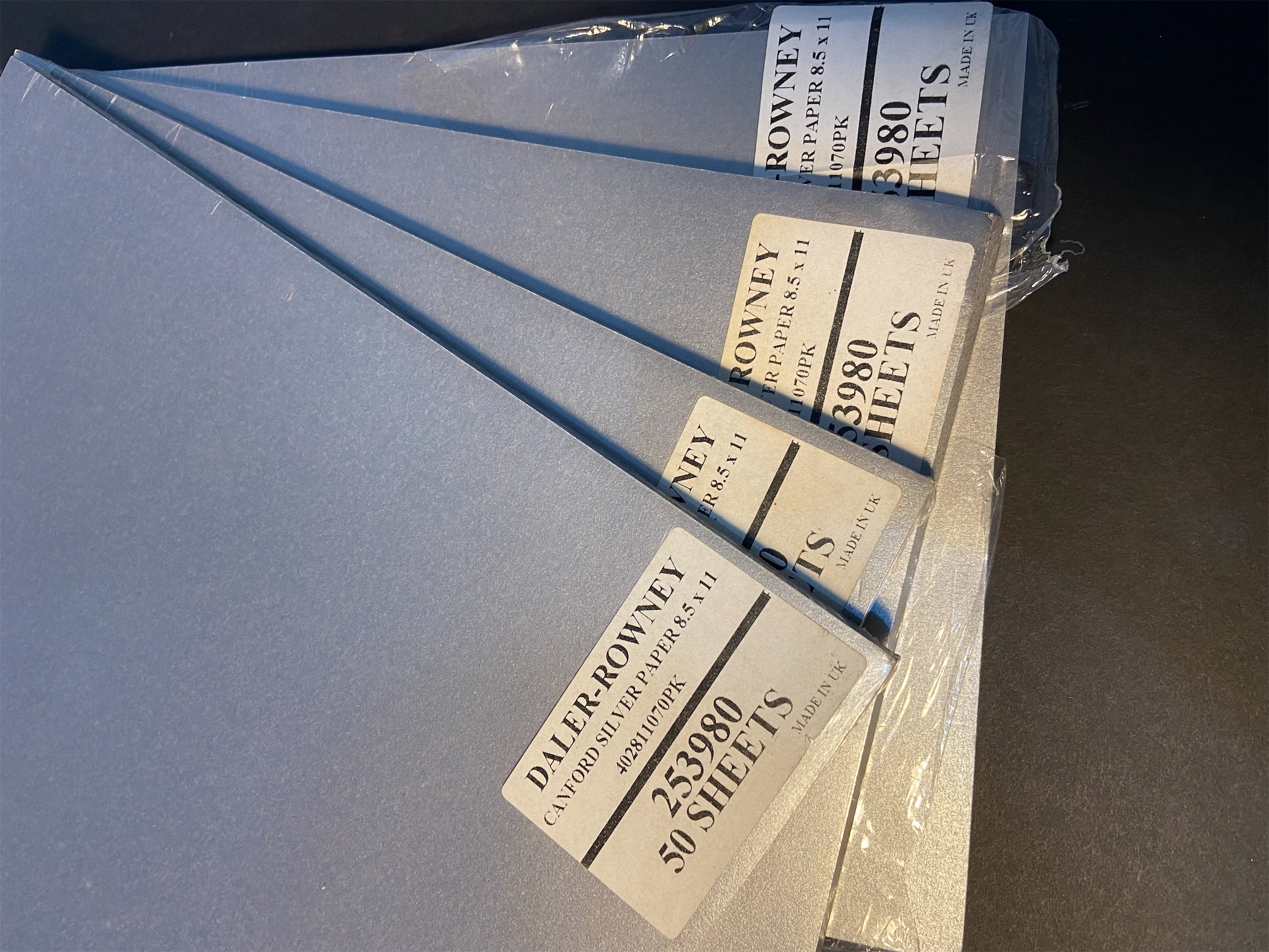 articulos de oficina - Combo de 4 paquetes de hojas plateadas 8.5 x 11