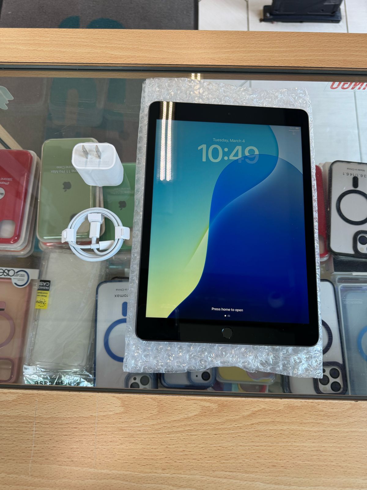 celulares y tabletas - ipad 9th Generation SpaceGray 64 GB WIFI & LTE 
