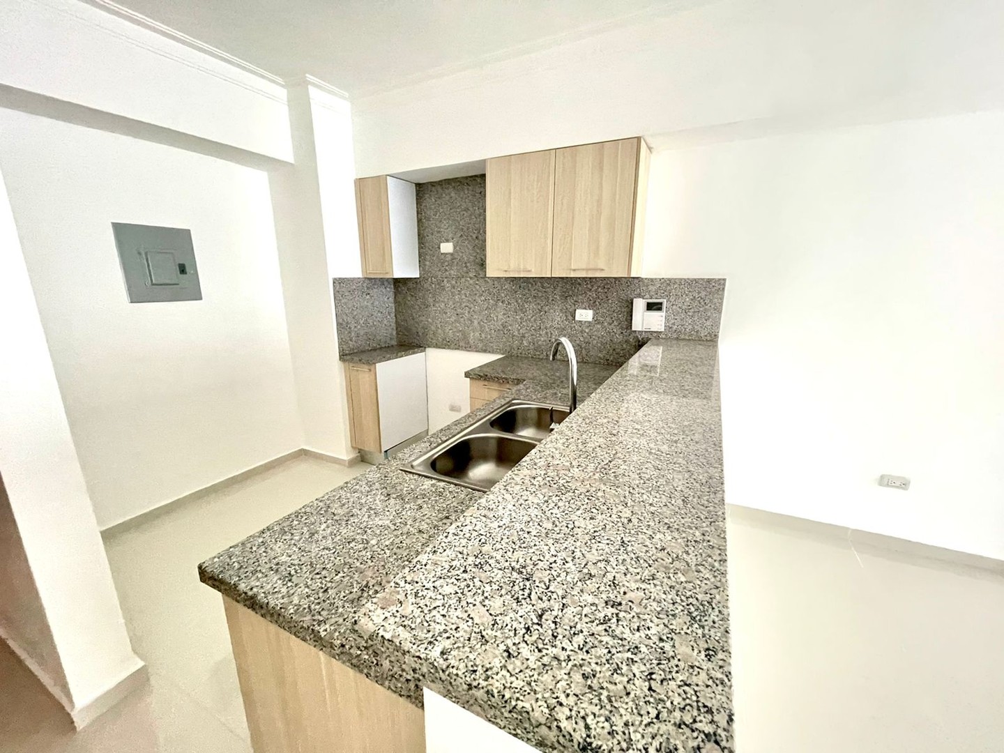 apartamentos - Apartamento en El Paraíso de 1 habitación  2