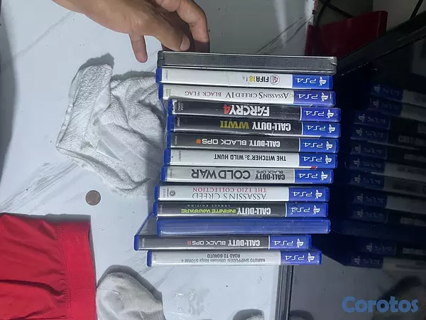 consolas y videojuegos - PS4 pro, con 2 controles, 14 cintas físicas, más de 16 juegos digitales  2