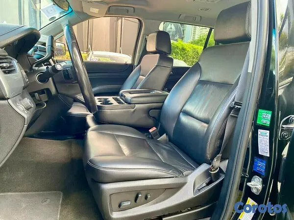 jeepetas y camionetas - CHEVROLET TAHOE 2018 8