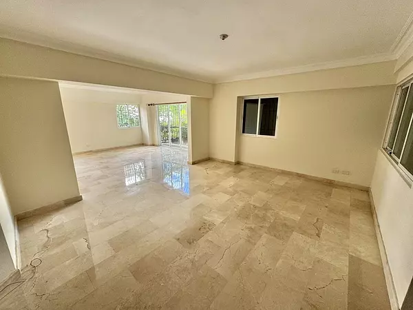 apartamentos - Apartamento 2do piso   Urb. Real  5