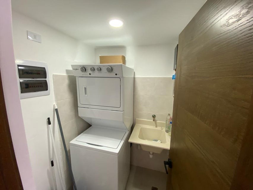 apartamentos - Apartamento amueblado en alquiler #24-1151 de 1 habitación, aire acond 3