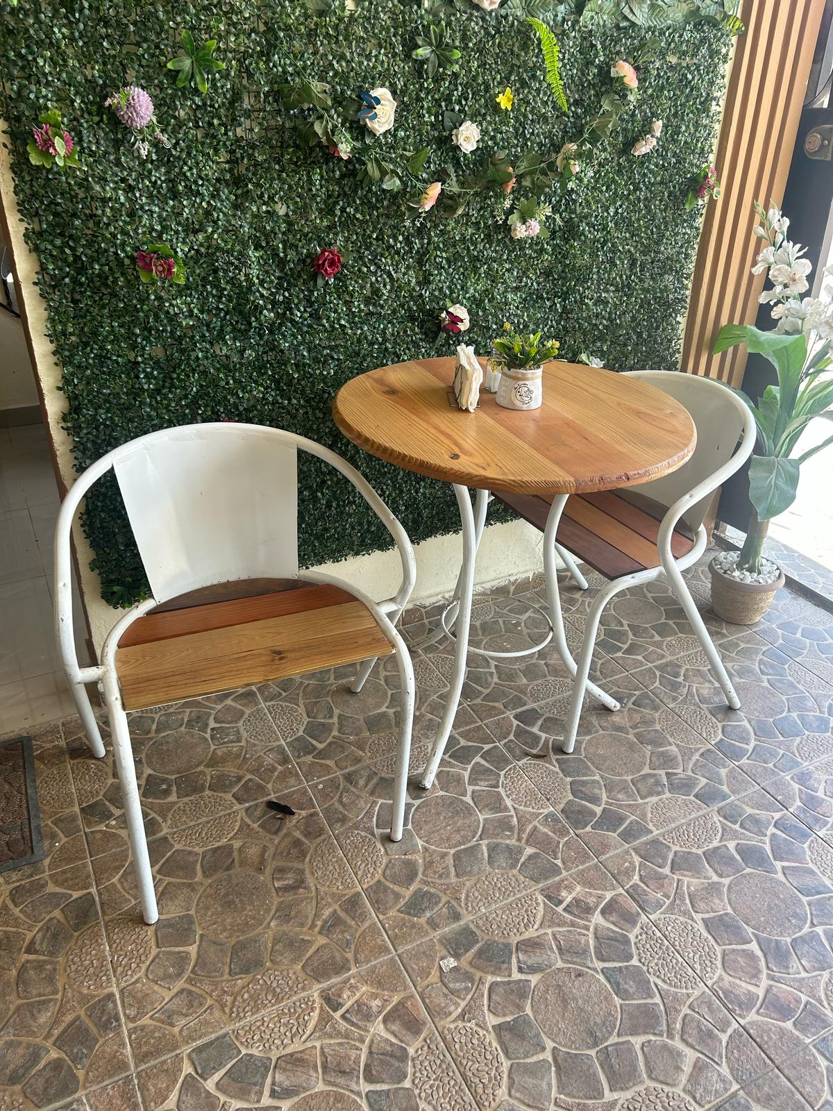 muebles y colchones - Pequeño juego de comedor  2