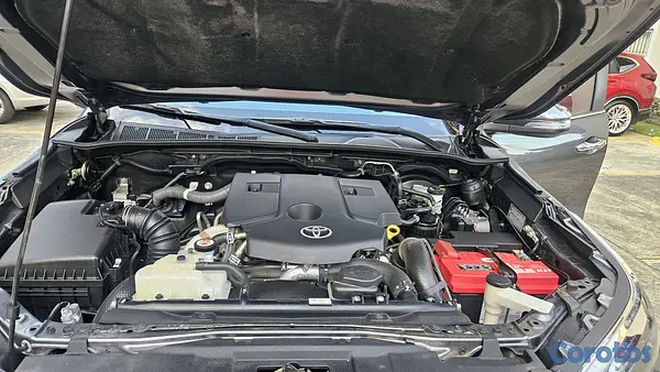 jeepetas y camionetas - Toyota fortuner 2023 full 7