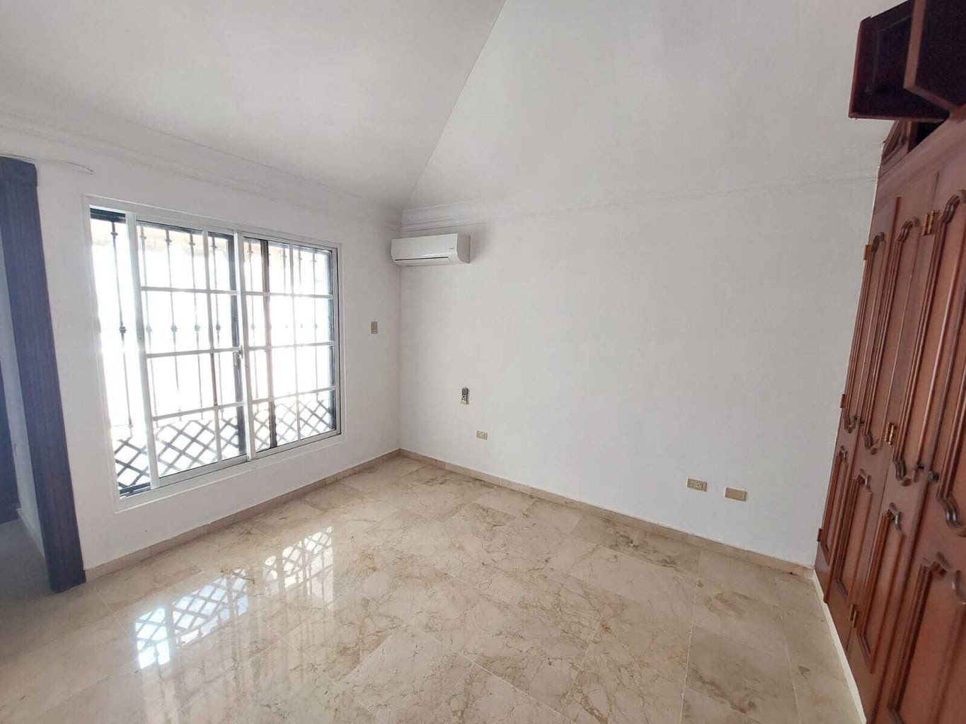 penthouses - Majestuoso apartamento tipo PH de dos niveles Bella Vista 3