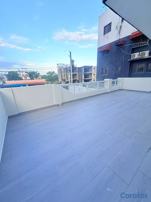 apartamentos - venta de apartamento 2da con terraza en la autopista de san isidro 4