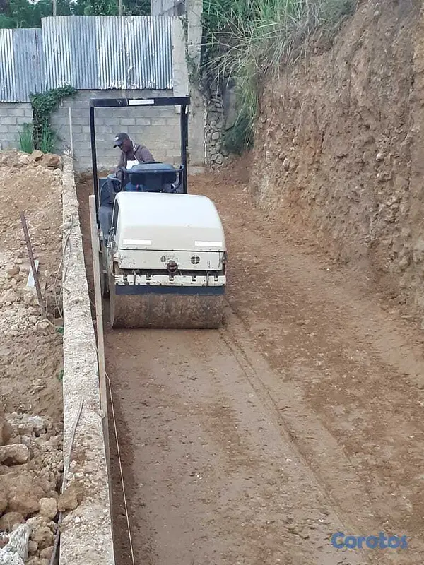 construccion e industrial - Alquiler de rodillo DD-24 y Maquitos Compactadores 3