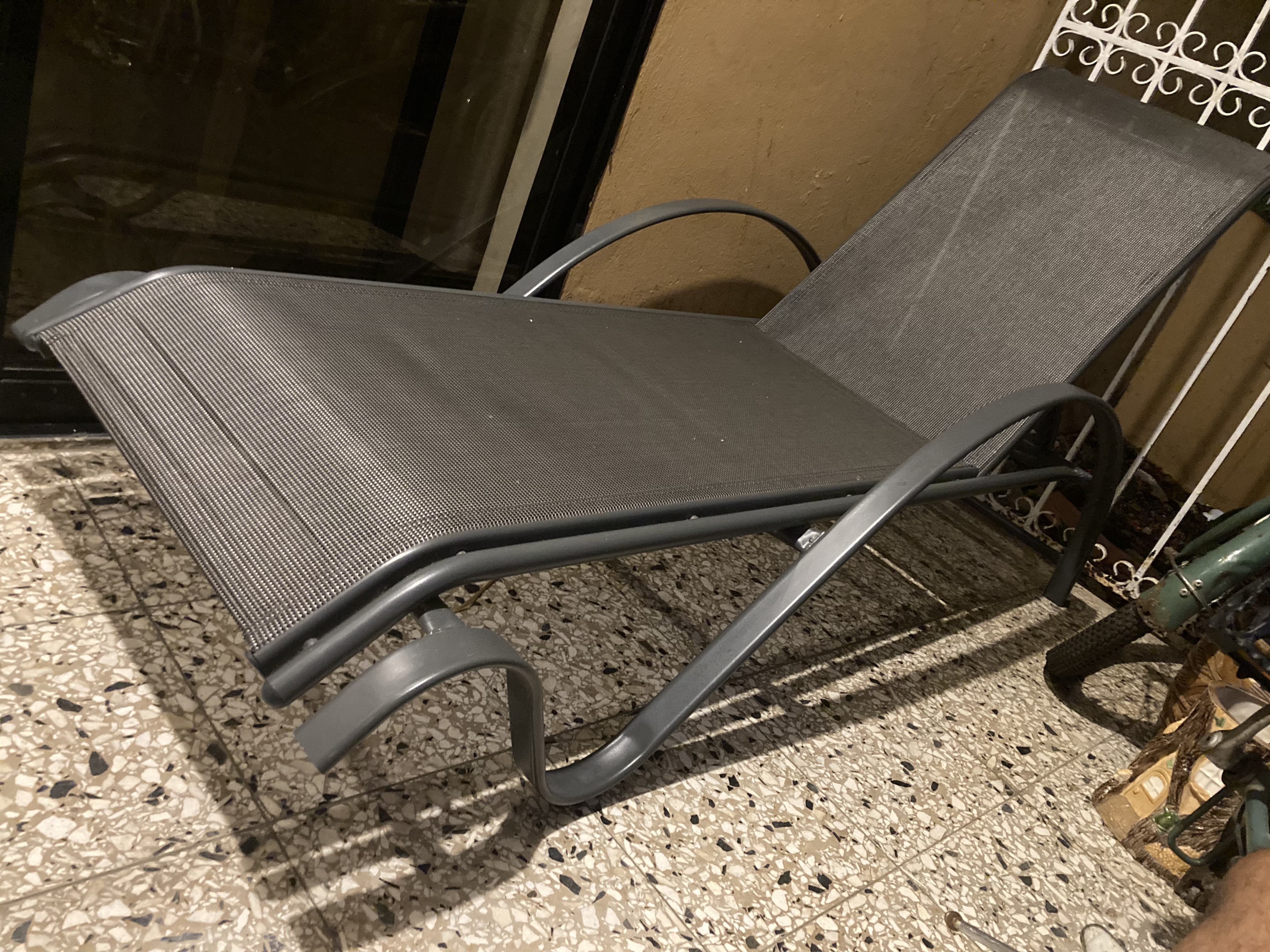 muebles y colchones - Cheilon bastante cómodo a muy buen precio