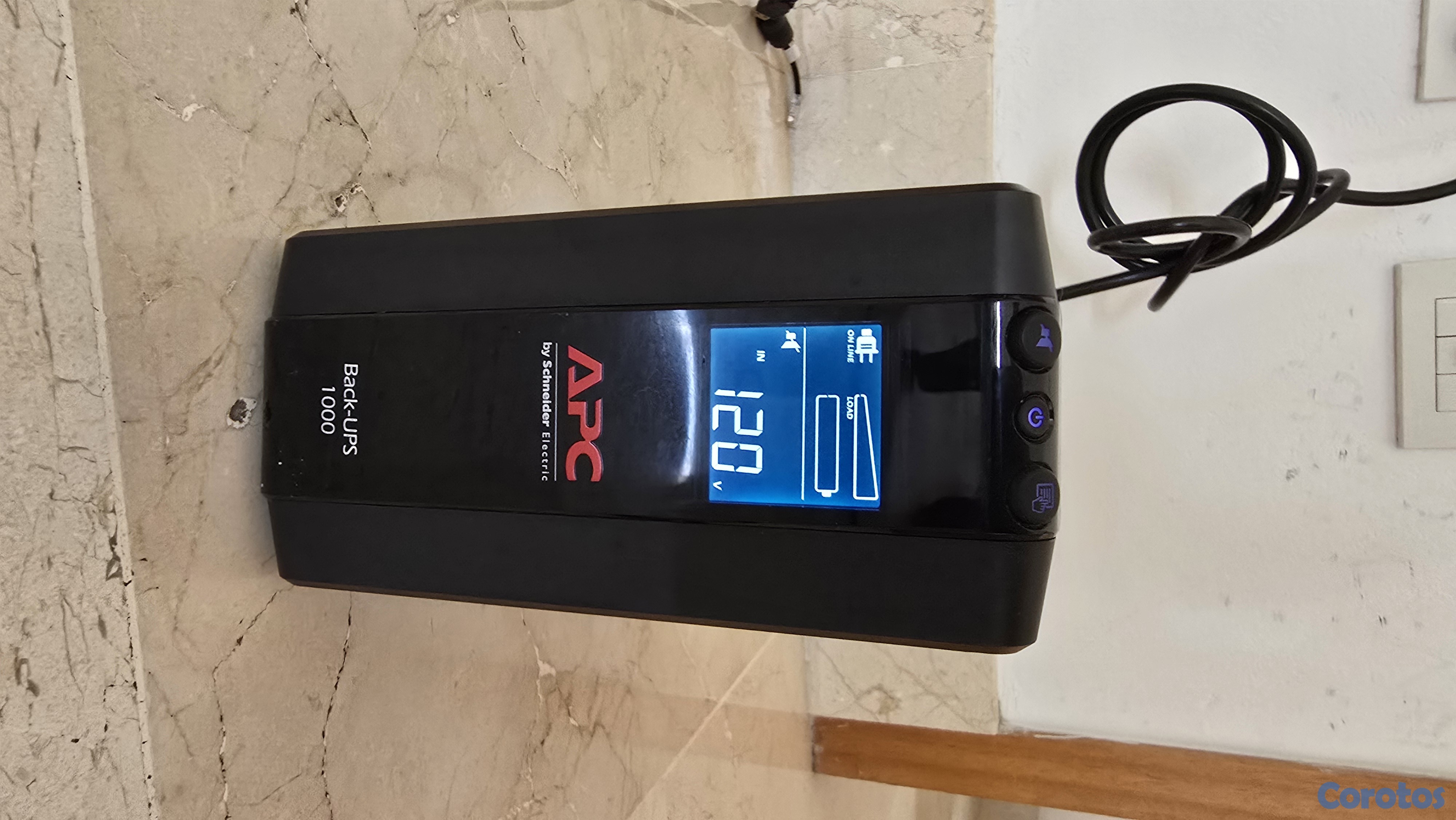 accesorios para electronica - UPS para computadora, marca APC Back-UPS de 1000VA 1