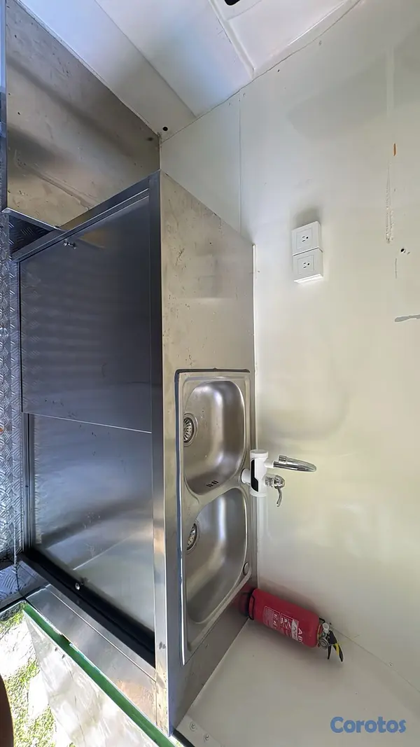 negocios en venta - SE VENDE negocio listo para operar en Bávaro: Cora 10
