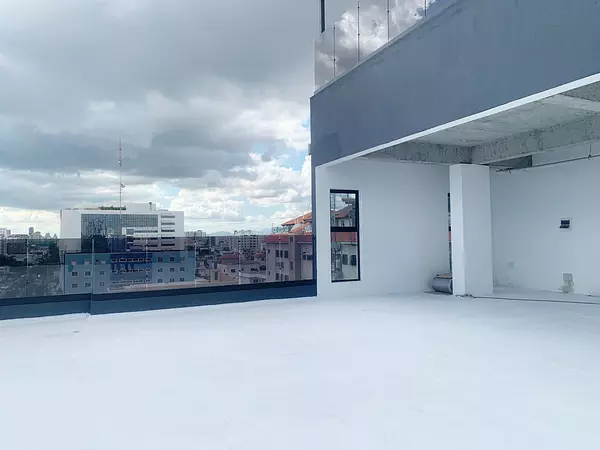 oficinas y locales comerciales - Local con fachada moderna 4