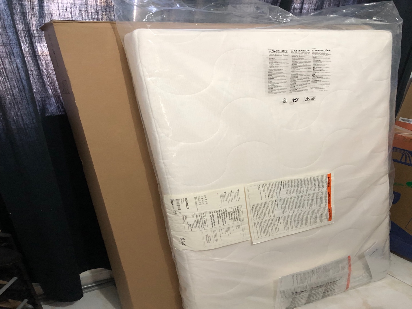 muebles - Vendo cuna y colchón nuevo en su caja de Ikea valorado en 23mil 4