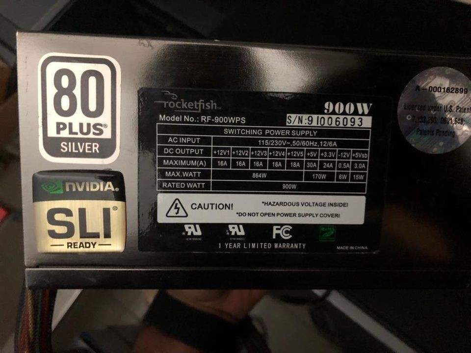 computadoras y laptops - Fuente de alimentación (Power Supply) Gamming NVIDIA SLI 900 Watts 80 PLUS Silve