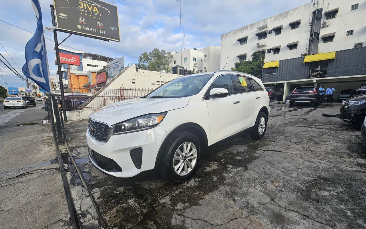 jeepetas y camionetas - 2020 Kia Sorento LX
