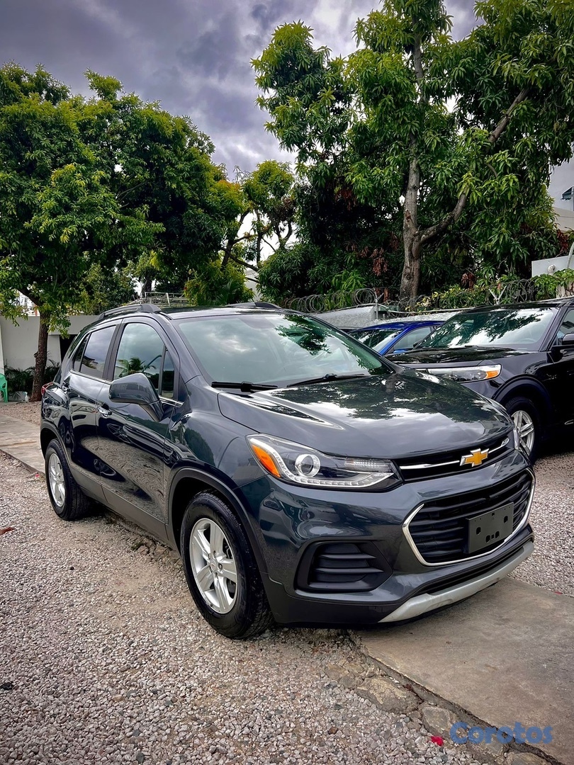 jeepetas y camionetas - Chevrolet Tras 3