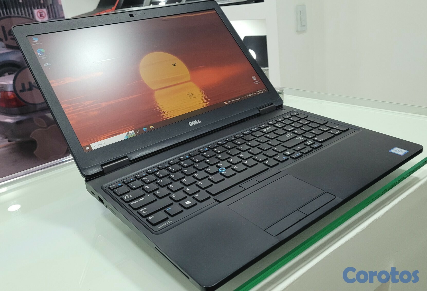 computadoras y laptops - Dell 5580 17 Pulg Core i7 7ma Gen Ram 16gb ddr4 Video intel Y Nvidea 10gb 2