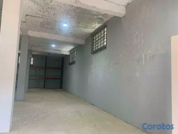 otros inmuebles - Alquilo Nave industrial en Autopista 6 De Noviembre 8