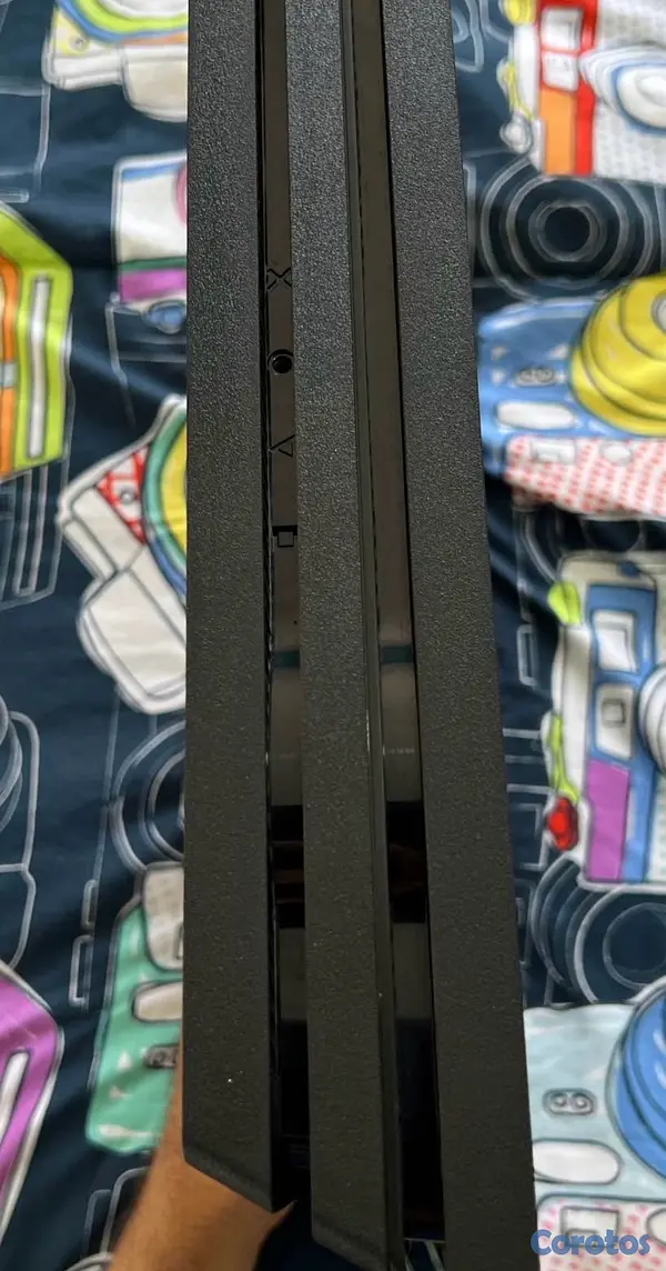 consolas y videojuegos - PS4 PRO 1TB 5