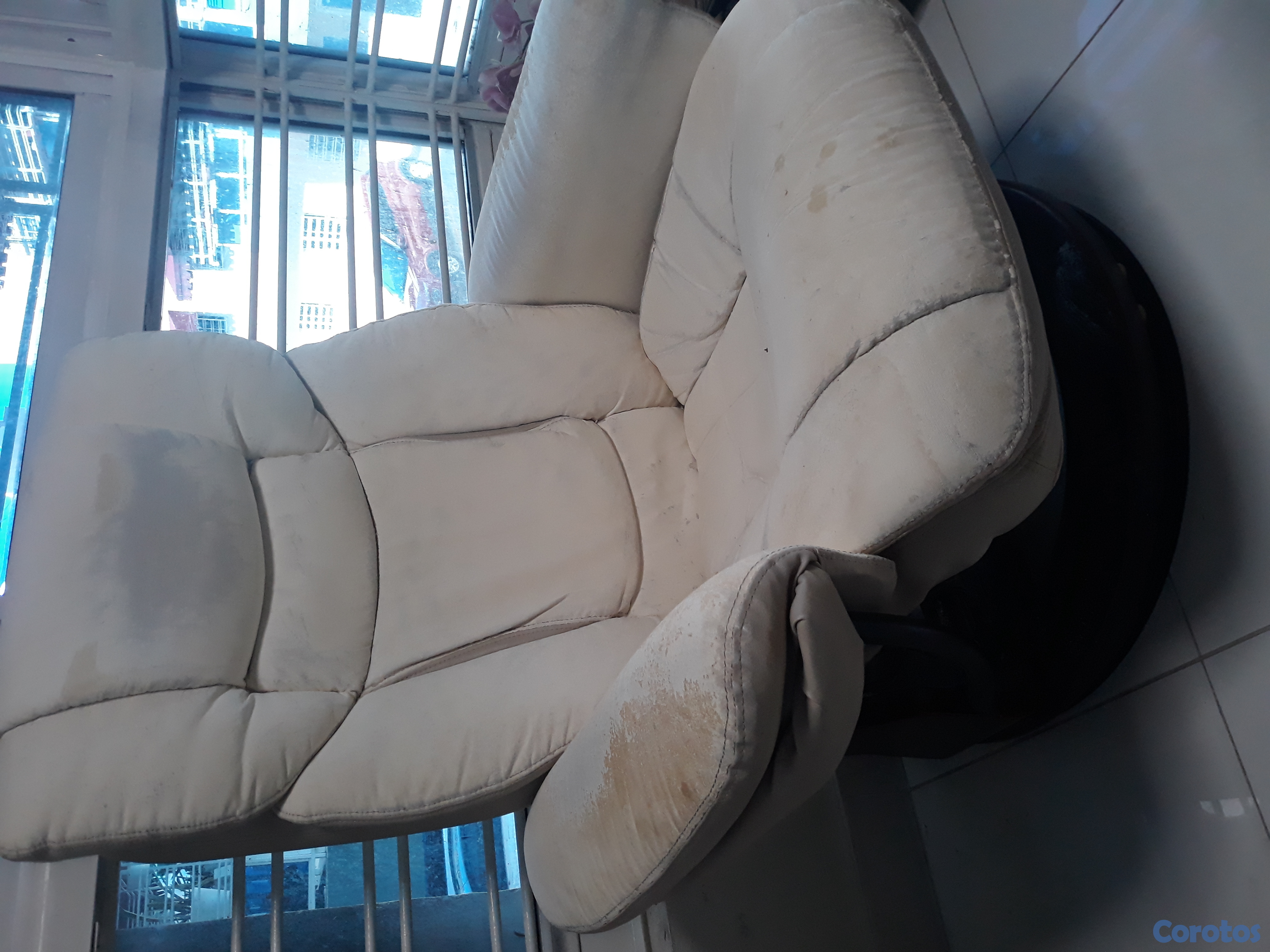 muebles y colchones - Vendo este comodo sillon 