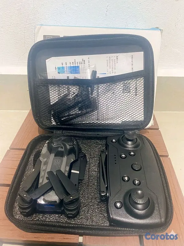 otros electronicos - Mini Dron Plegable con Camuflaje – Combo Completo con Estuche
 2