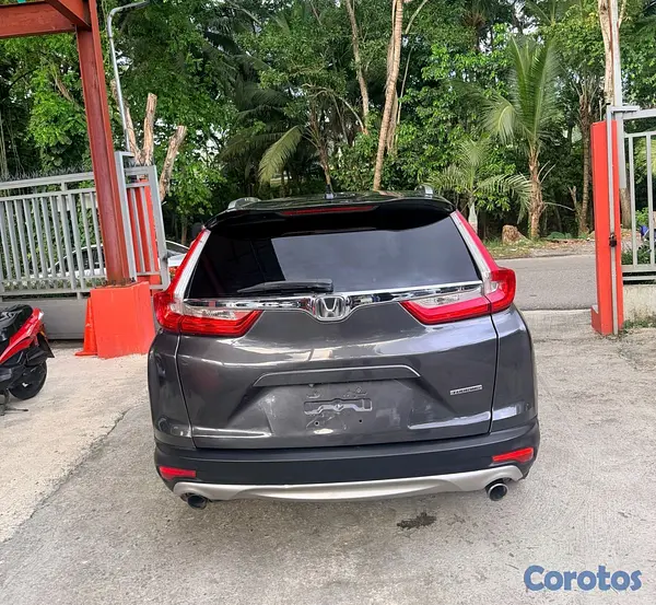 jeepetas y camionetas - Honda crv 2018 touring  10