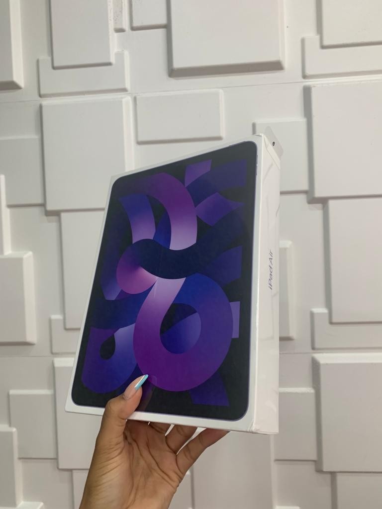 celulares y tabletas - IPad Air 5th generación WIFI 256gb 1