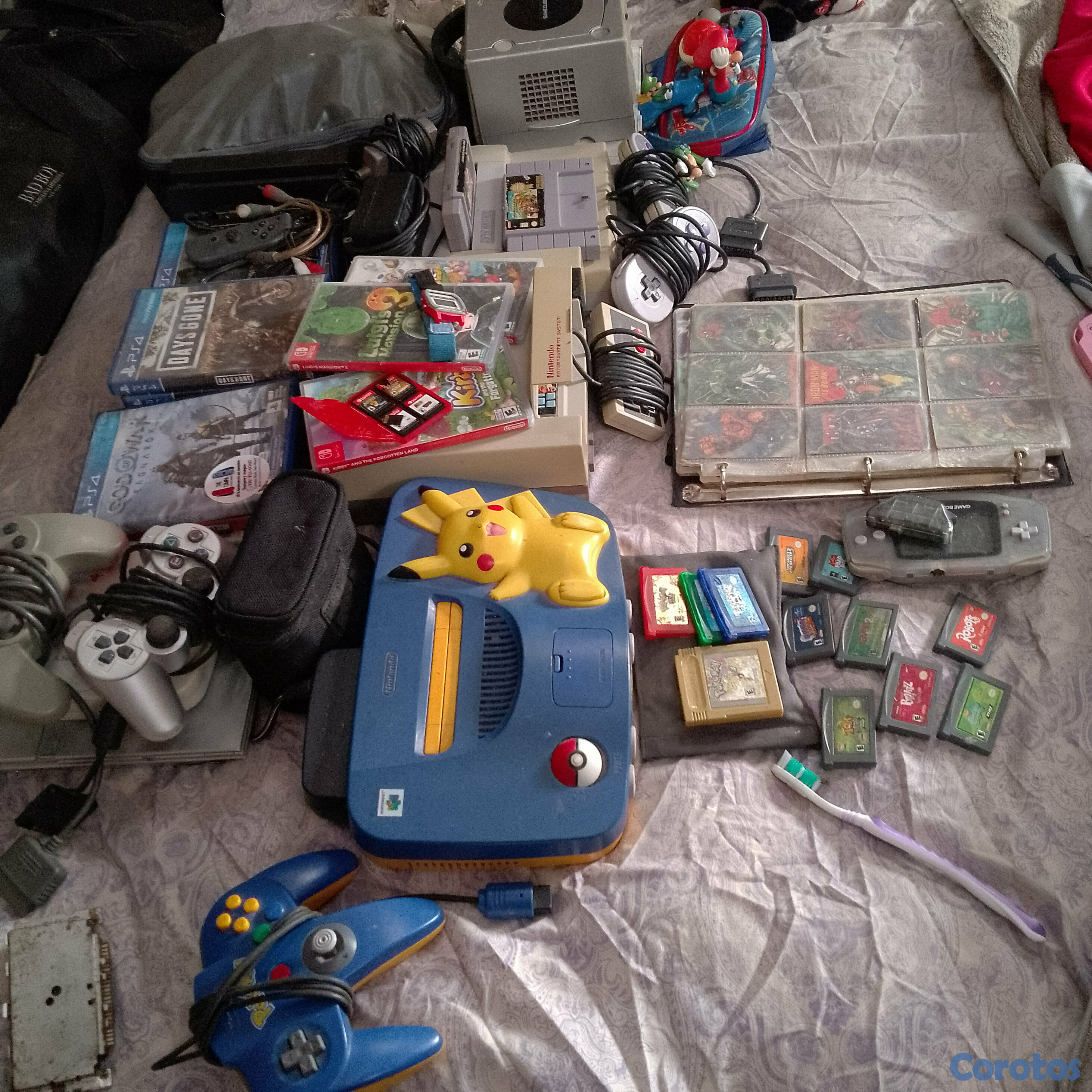 consolas y videojuegos - vendo consola de nintendo 64 versión Pikachu Pokémon  1