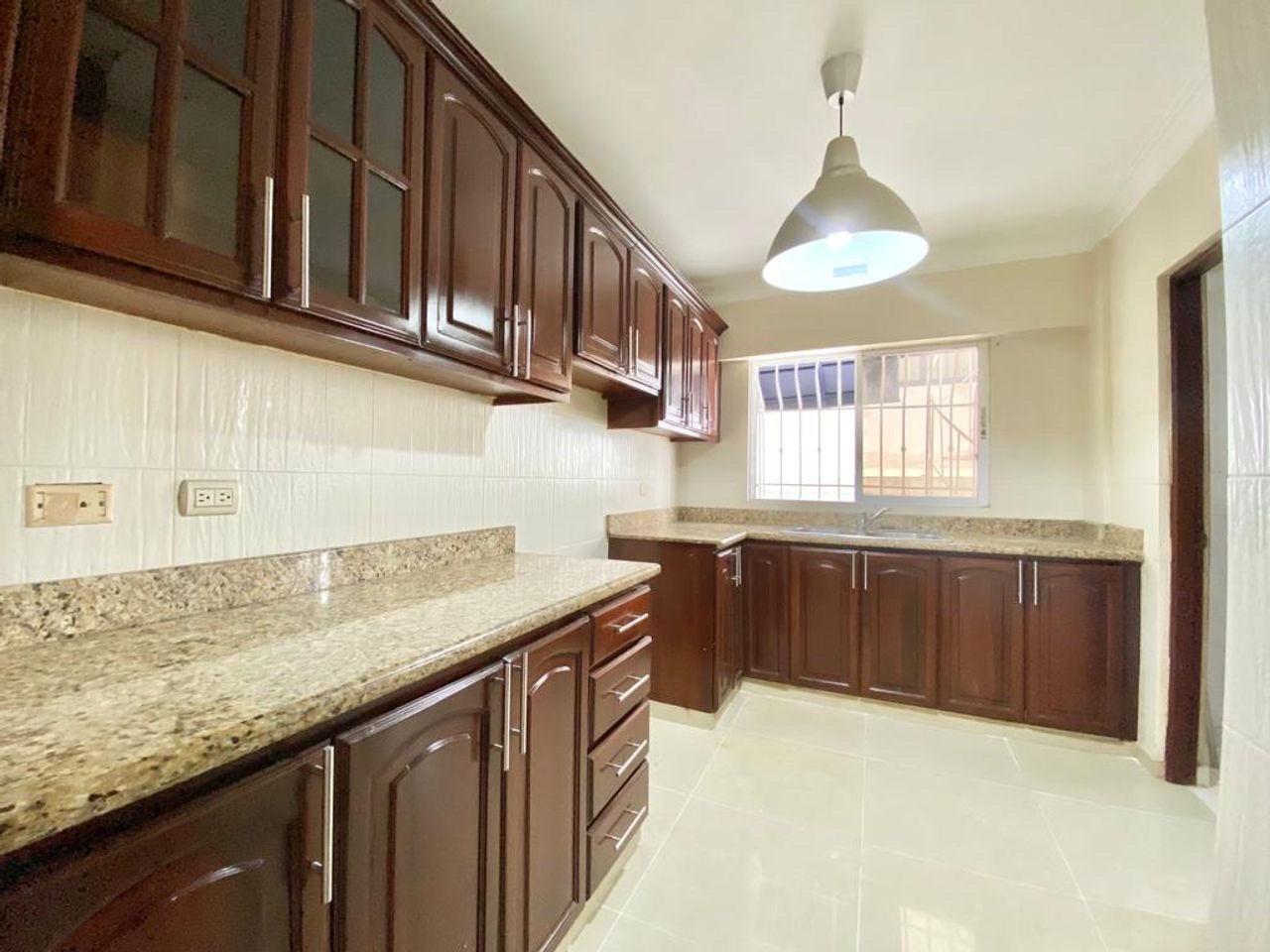 apartamentos - hermoso apartamento en zona céntrica el millón  3