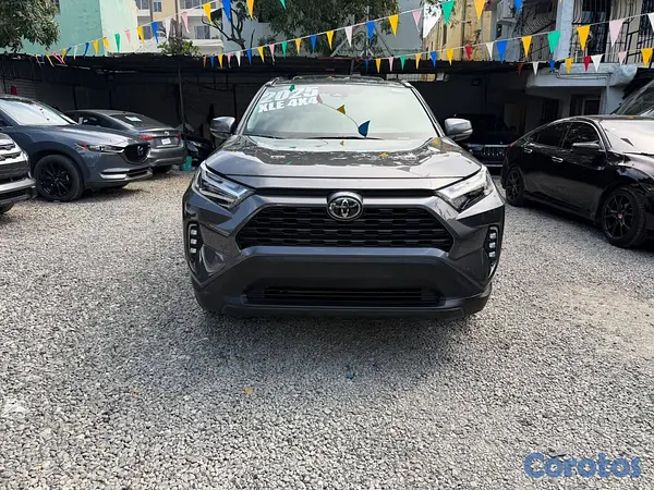 jeepetas y camionetas - Toyota Rav4 XLE 2025 Recien Importada 2