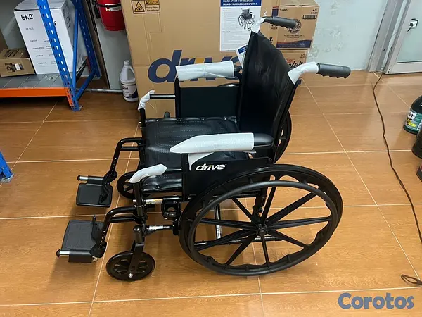Salud y Equipamiento Médico - Silla de ruedas  2