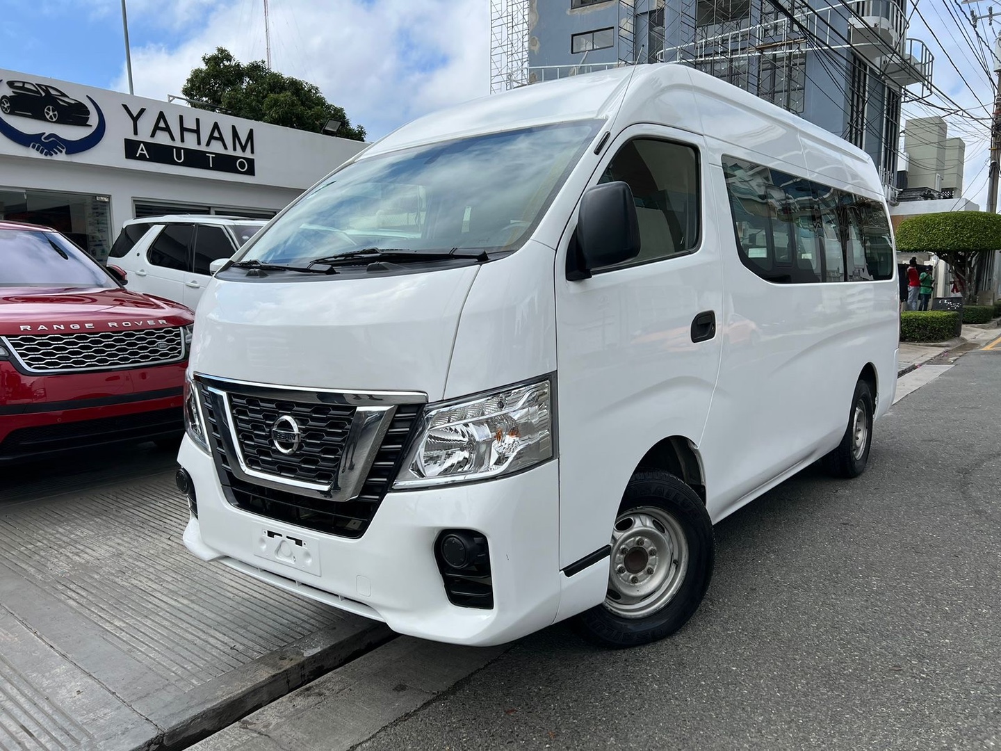 jeepetas y camionetas - Nissan NV350 URVAN 2019