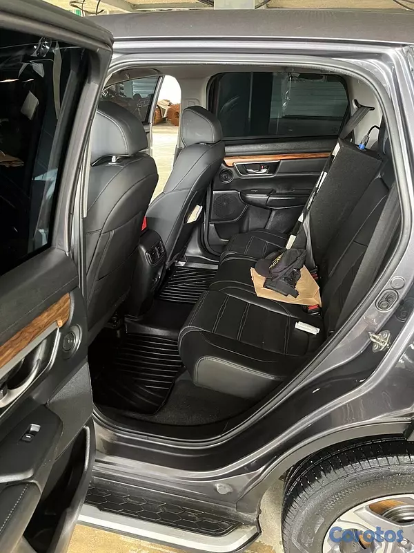 jeepetas y camionetas - Honda CR-V 2018 AWD en excelentes condiciones 5