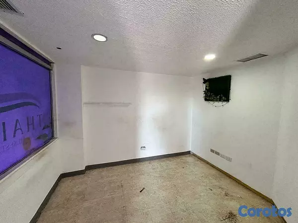 casas - ALQUILA LOCAL IDEAL PARA NEGOCIO, OFICINA, SPA, CENTRO VETERINARIO, 2