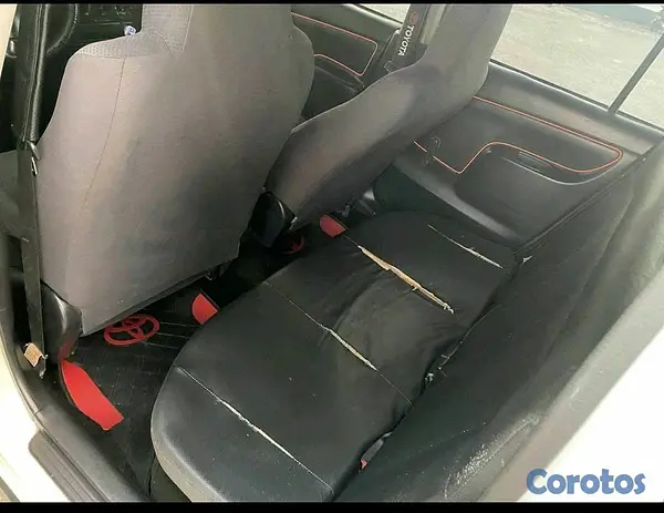 otros vehiculos - Toyota probox año 2012 4x4 5