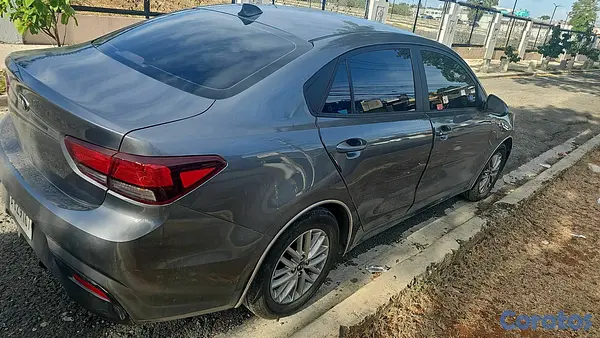carros - kia rio 1018 2