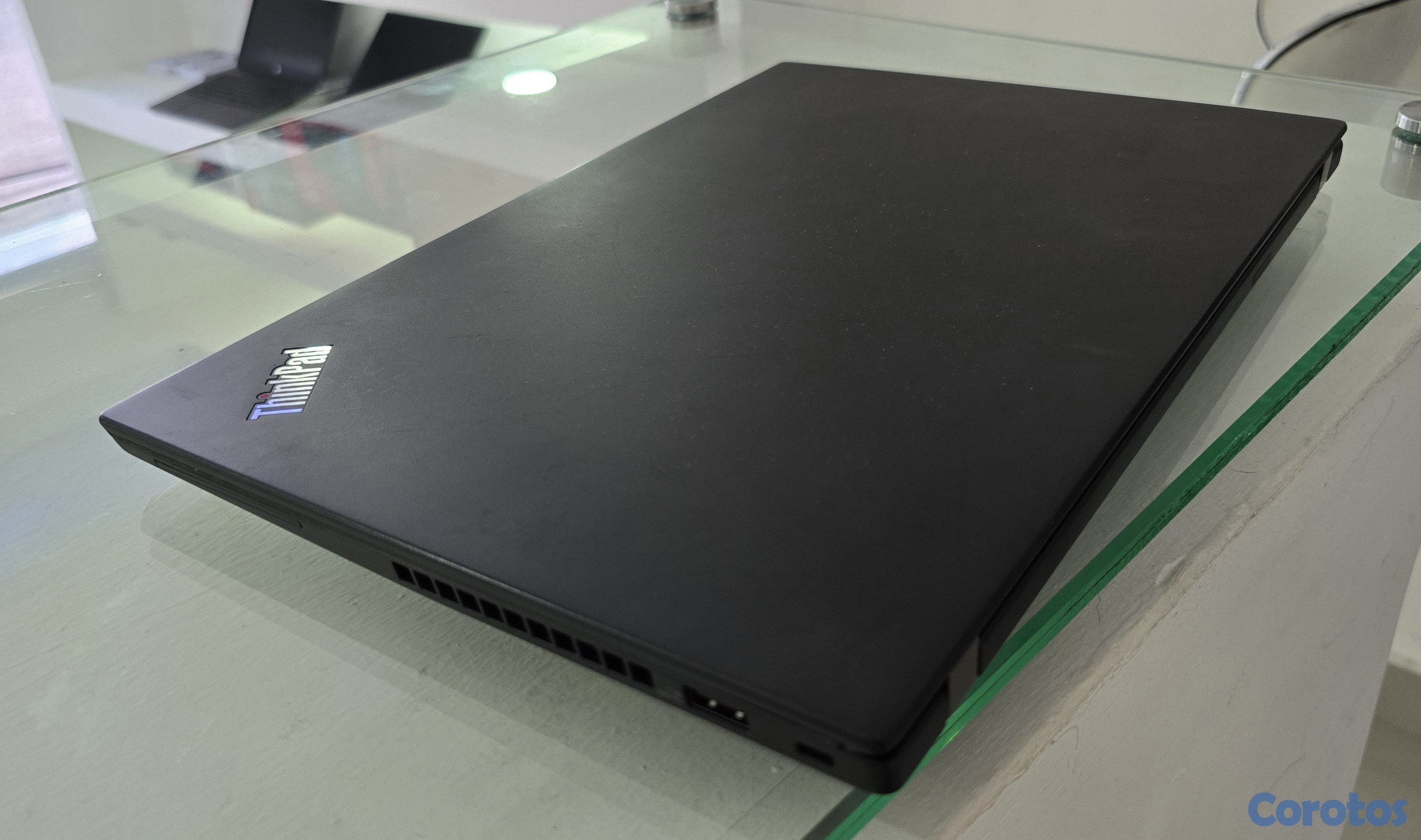 computadoras y laptops - lenovo T490s 14 Pulg Core i5 8va Gen Ram 8gb ddr4 Disco 512gb Solido Full 4