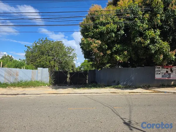 solares y terrenos - Solar en Venta con Proyecto Aprobado – Arroyo Hondo


  19