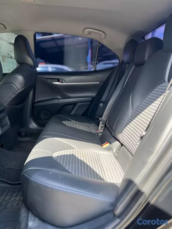 carros - Toyota Camry SE 2018 10