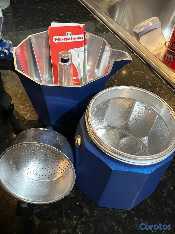 cocina - Greca para café. Nueva
Ubicación MOCA 5