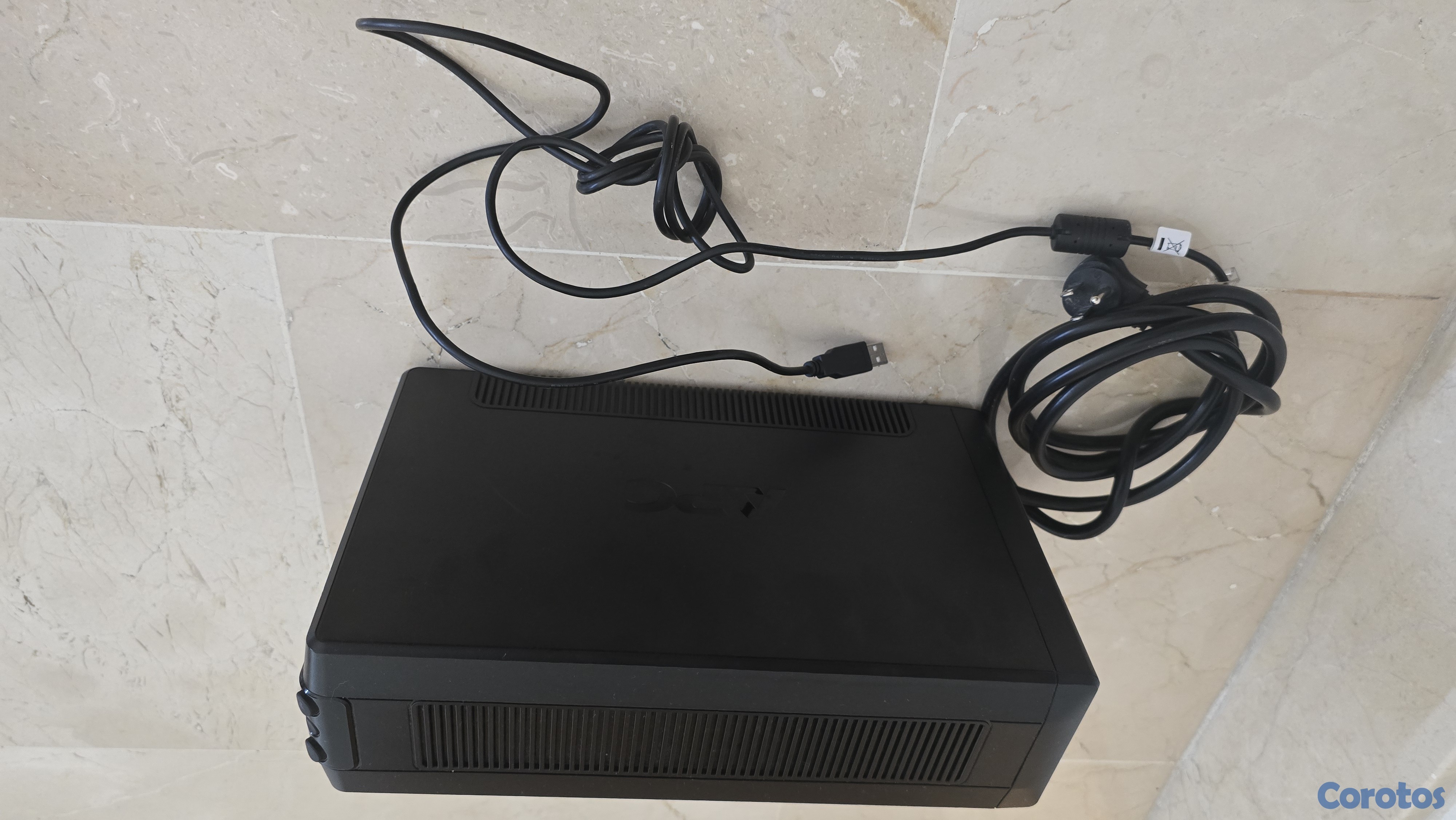 accesorios para electronica - UPS para computadora, marca APC Back-UPS de 1000VA 3