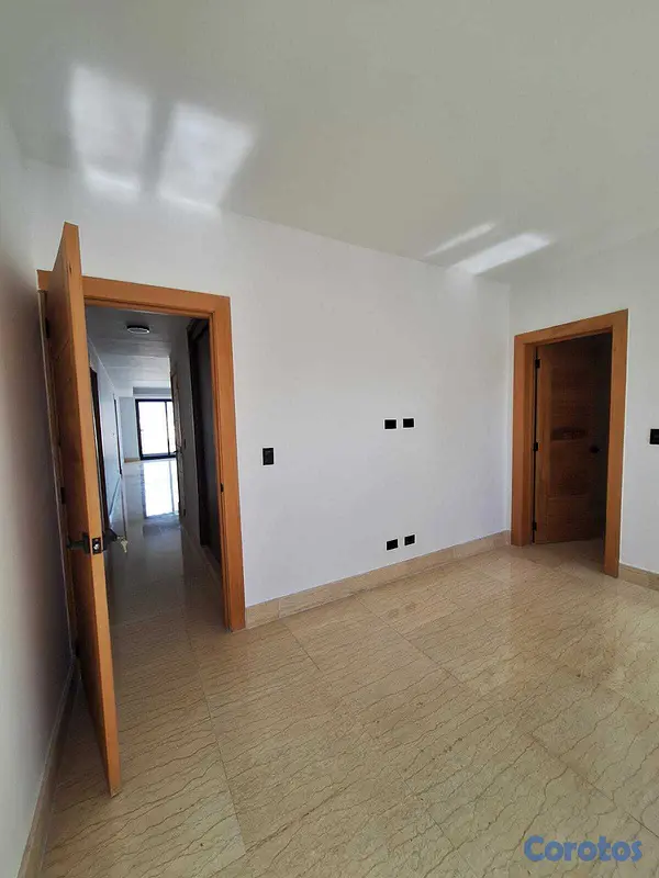apartamentos - ¡Apartamento Nuevo en Renta en Naco – Piso Alto y  5