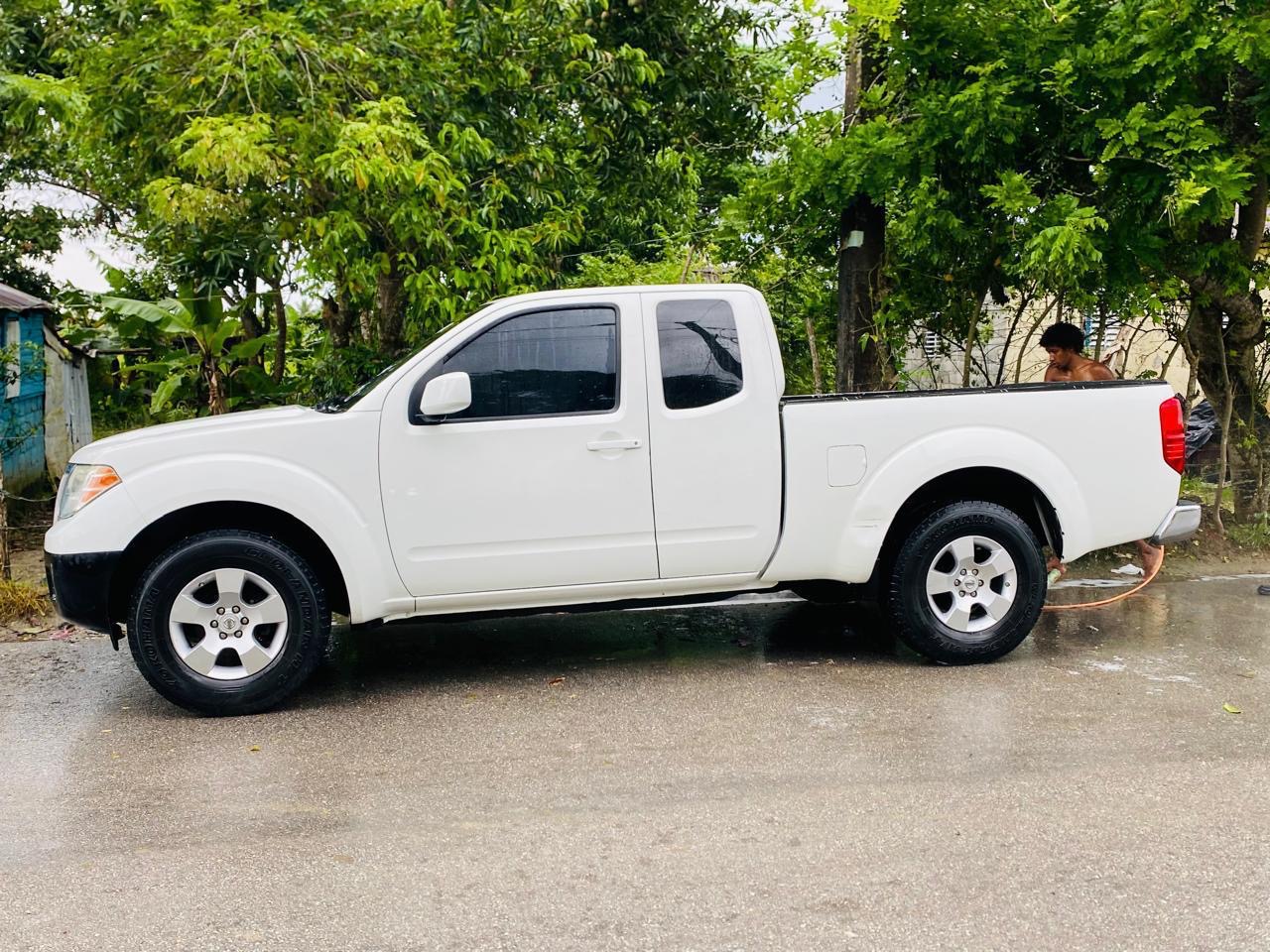 jeepetas y camionetas - Nissan Frontier SV 2016