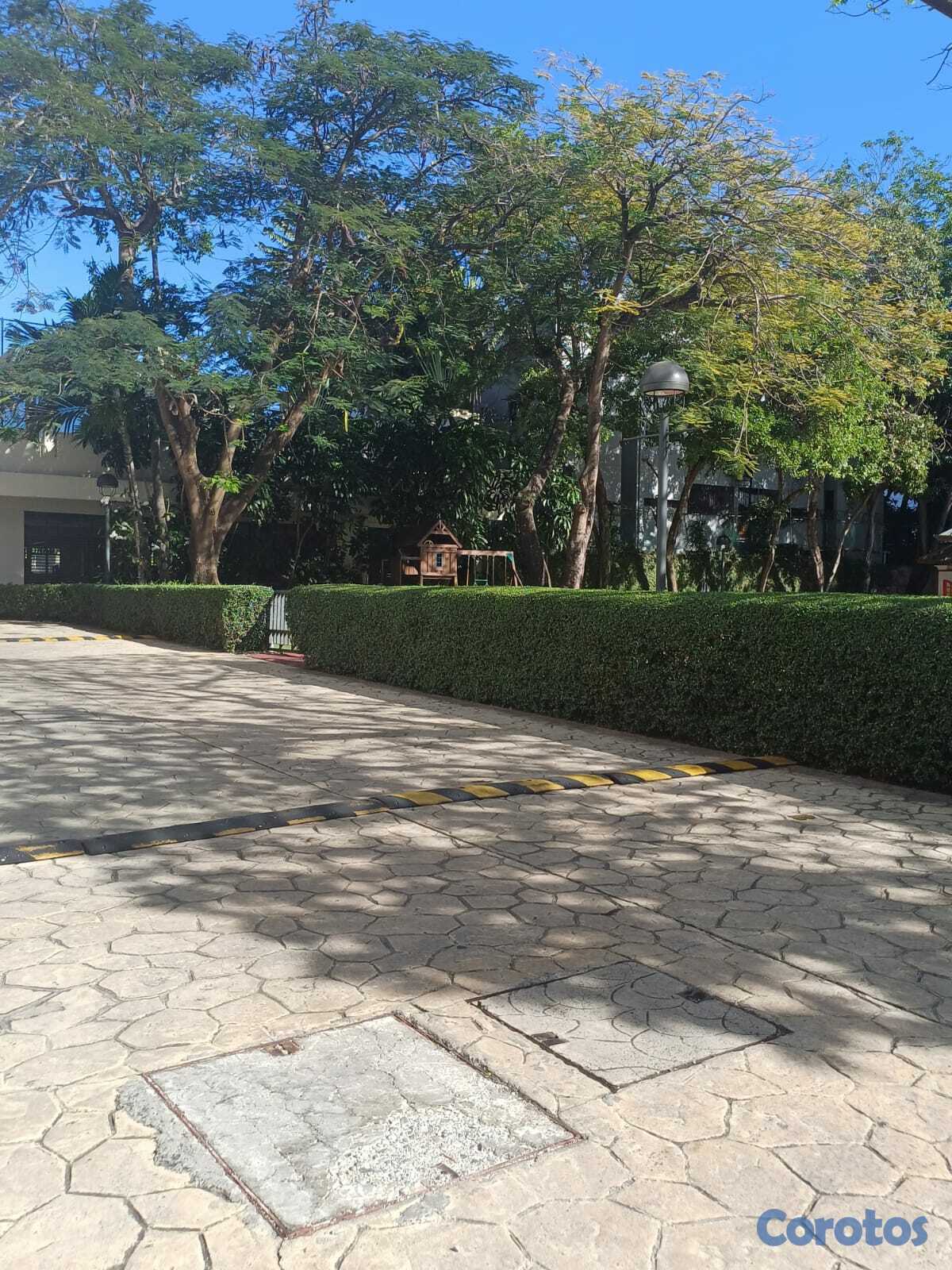 apartamentos - Apartamento Clasico en la Av. Anacaona  2