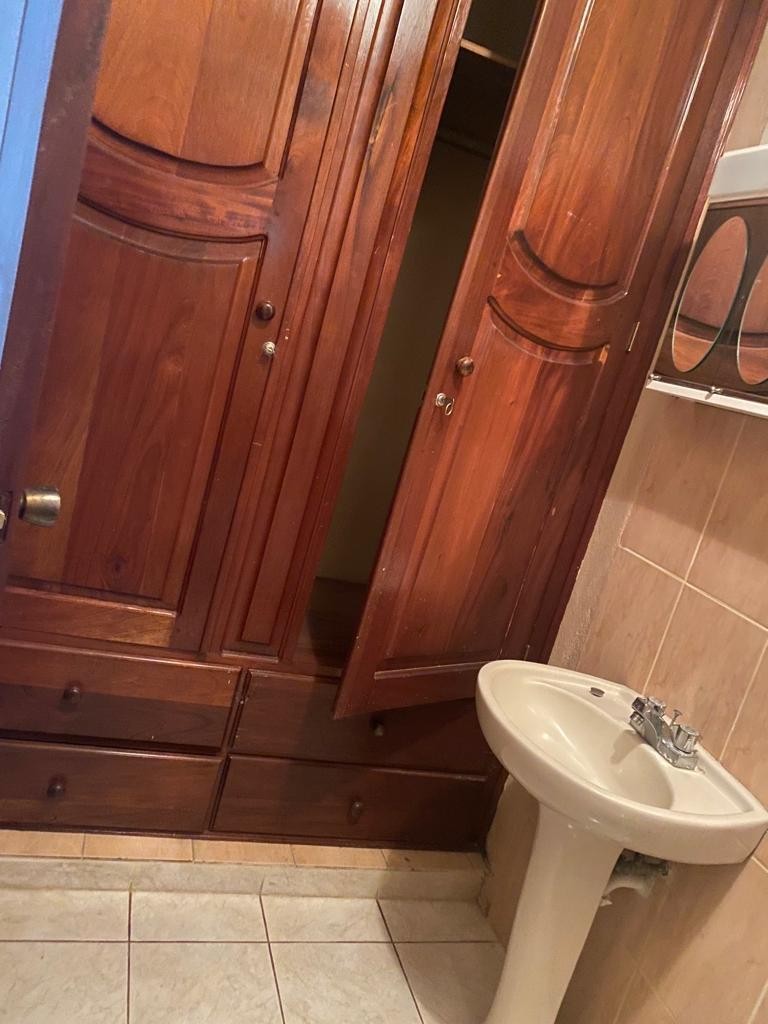 casas - Vendo de Oportunidad Hermosa Casa  en Zona Monumental  5