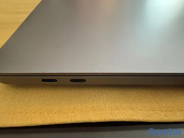 computadoras y laptops - MacBook Pro 2019 "16" i9/ 32GB RAM / 512GB SSD – E 4