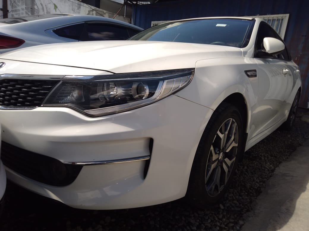 carros - KIA K5 2017 BLANCODESDE: RD$685.100 4